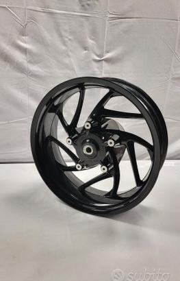 CERCHIO POSTERIORE 17 RUOTA NERO PER BMW F800 R 20