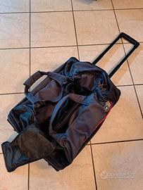 Borsone-trolley sport/viaggio in tessuto Fila