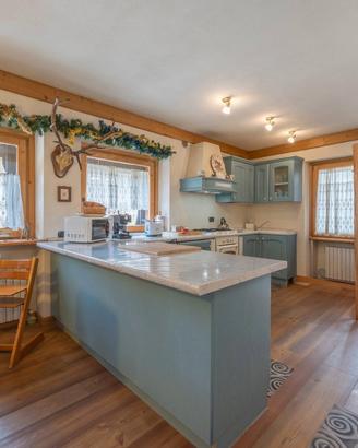 San vito cortina uso foresteria da aprile