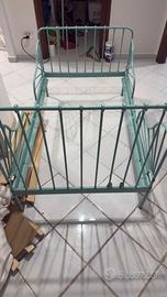 2 Lettini allungabili uno blu e uno rosa 