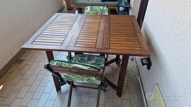 Tavolo in Legno di Acacia