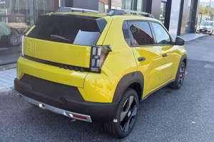FIAT Grande Panda Benzina Benzina La Prima pr...