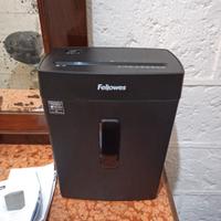 Fellowes Distruggi documenti a frammento FS-8C
