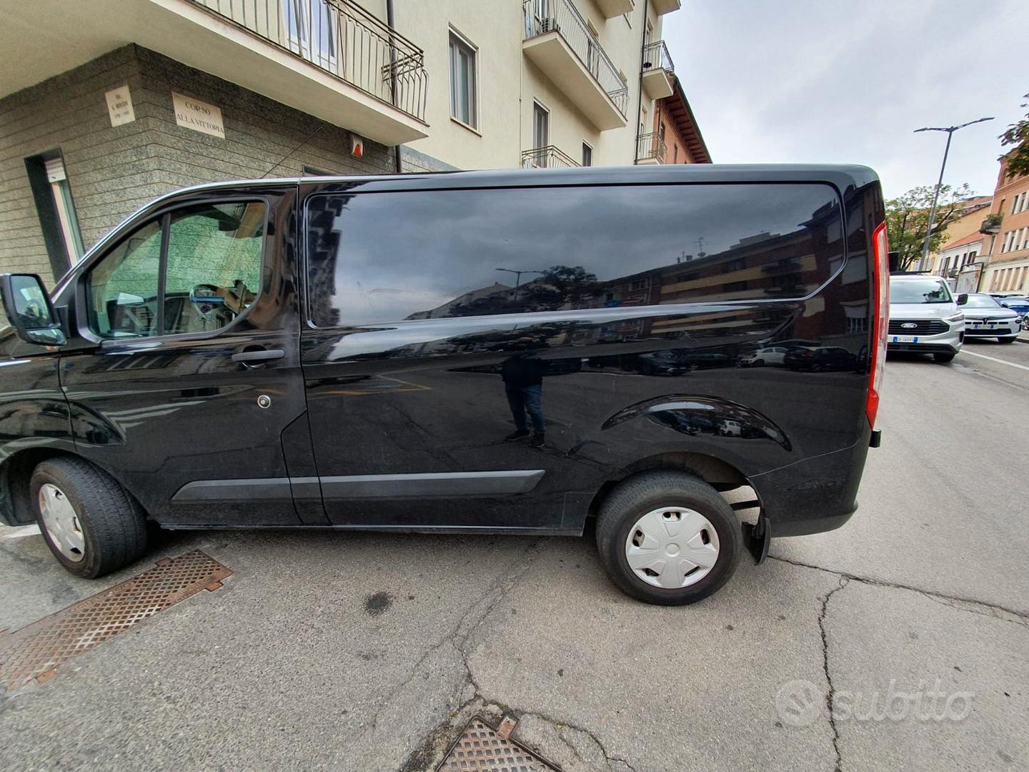 Ford Transit Custom 1ª s