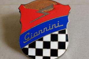 Stemma Giannini fregio anteriore ** Raro Vintage