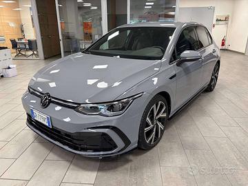 Volkswagen Golf 1.5 ibrida/benzina (mhev) 150cv. C