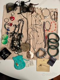 Gioellli bigiotteria