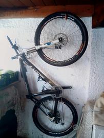 Bicicletta MTB SCOTT Scale 30 