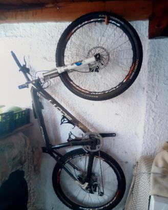 Bicicletta MTB SCOTT Scale 30 
