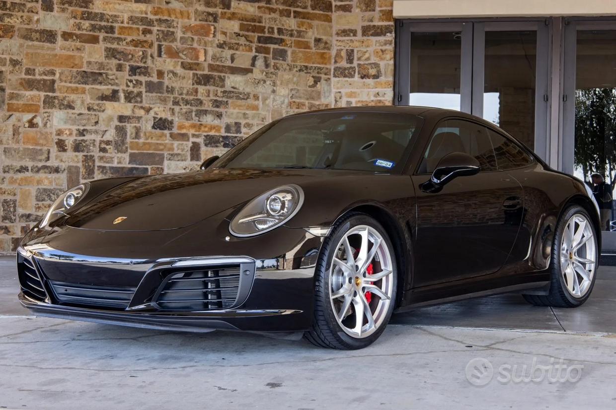 PORSCHE 911 (991)