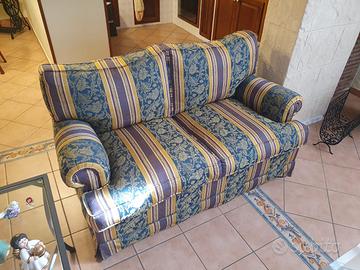 Due Divani Stile Classico 2 Posti Soggiorno