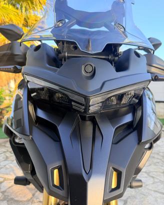 Voge valico 525 dsx black knight