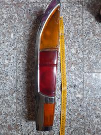 Fanale posteriore per Peugeot  404