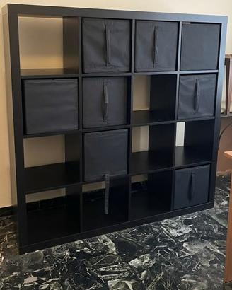 IKEA Kallax 4x4 nero con 7 contenitori