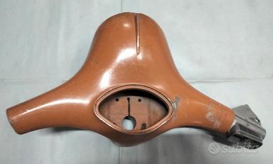 corpo manubrio per vespa vvb2 e simili 