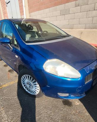 FIAT GRANDE PUNTO RICAMBI USATI GARANTITI