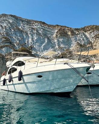 Azimut 42 fly - solo 880 ore