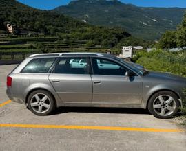 Audi A6 2.5 V6 TDI/180 CV cat Avant quattro