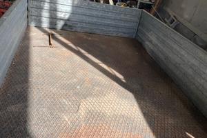 Carrello ribaltabile trilaterale sponde zincate