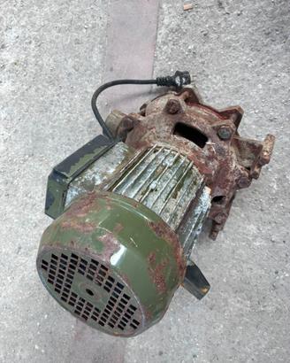 Pompa sollevamento  per pozzi