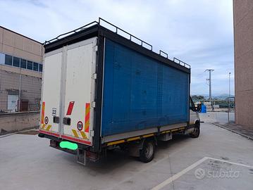 IVECO Daily 50 q.li Centinato Alza/Abbassa 5,1 m –
