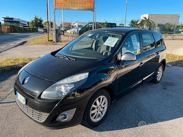Renault Scenic III 7posti 1.5 DCI 121.000 km