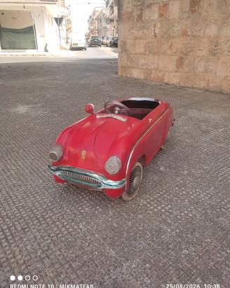 Auto a pedali