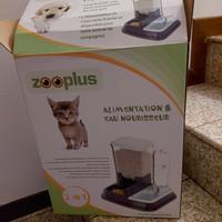 Zooplus food and water dispenser