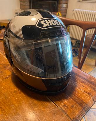 Casco shoei