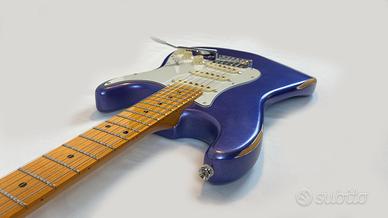 Stratocaster Vintera Road Worn Mischief M. REPLICA