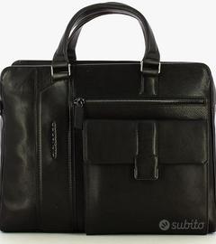 Borsa Piquadro in pelle , dimensioni 41 per 30. Co