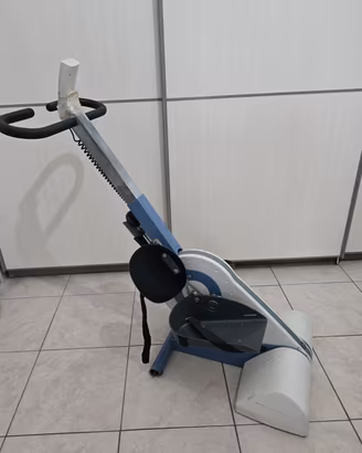 THERA-Trainer – Cicloergometro motorizzato