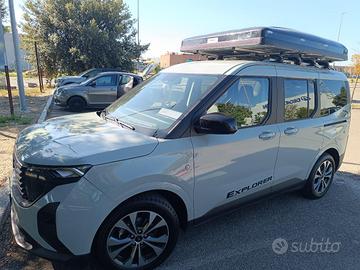 AUTO SUV