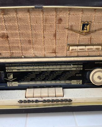 Radio d’epoca Augusta