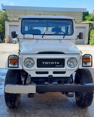 Bj 42 con servosterzo