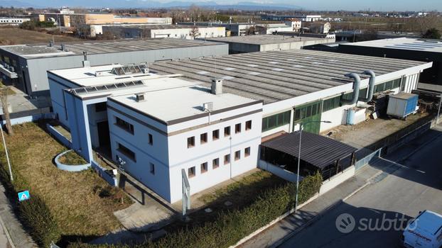 Capannone industriale in vendita a Castelfranco Ve