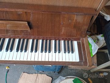 Pianoforte Petrof