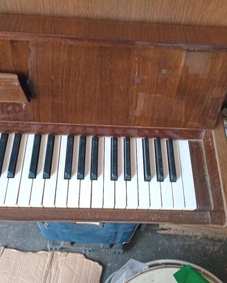 Pianoforte Petrof