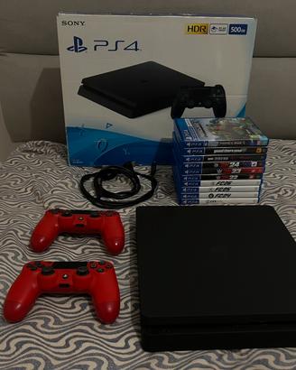 PS4 Slim 500gb con 2 joistick e giochi