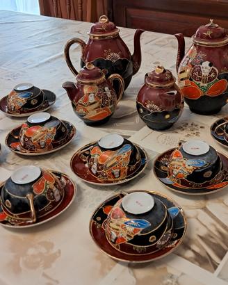 SERVIZIO DA CAFFÈ IN PORCELLANA CINESE