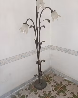 PIANTANA A 3 LUCI
