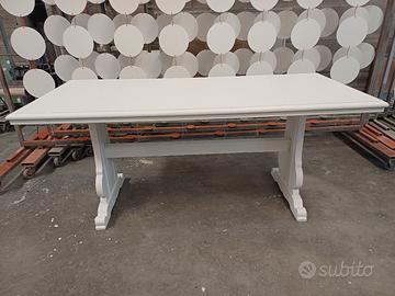 Tavolo modello fratino 