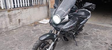 Honda Transalp 700