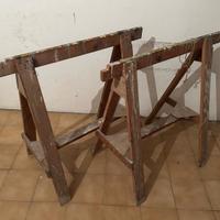 coppia antichi cavalletti in legno