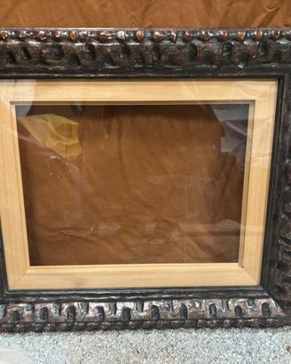 Cornice con vetro