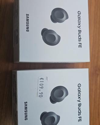 2 x Samsung Galaxy FE  tutto nuovo
