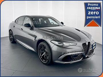 Alfa Romeo Giulia 2.9 V6 Bi-Turbo AT8 Quadrif...