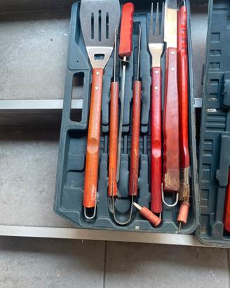 Attrezzi per barbecue