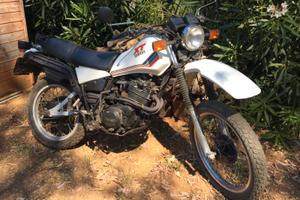 Yamaha XT 400 - 1983