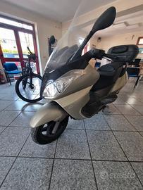 Aprilia Atlantic 200